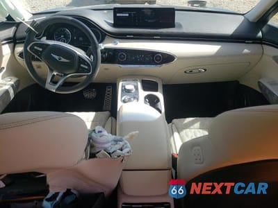 Zdjęcie 8 z 13 samochodu: 2025 GENESIS GV70 BASE VIN:5NMMCDTC6SH033528 - miniatura