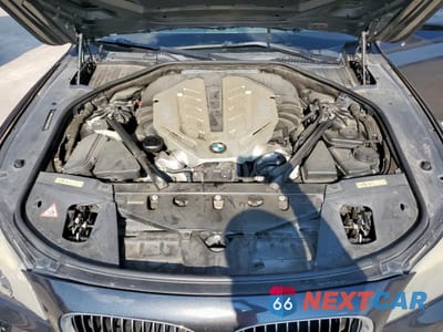 Zdjęcie 12 z 14 samochodu: 2010 BMW 750 I VIN:WBAKA8C50ACY35931 - miniatura