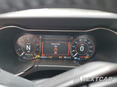 Zdjęcie 9 z 14 samochodu: 2023 FORD MUSTANG MACH I VIN:1FA6P8R02P5501711 - miniatura