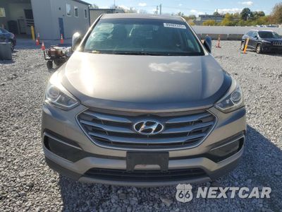 Piąte zdjęcie samochodu w środku: 2017 HYUNDAI SANTA FE SPORT VIN:5XYZT3LB2HG419342 - miniatura