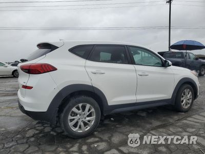 Trzecie zdjęcie samochodu z tyłu: 2020 HYUNDAI TUCSON SE VIN:KM8J2CA47LU133817 - miniatura