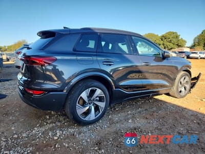 Trzecie zdjęcie samochodu z tyłu: 2025 AUDI Q6 E-TRON PREMIUM PLUS VIN:WA124BGF7SA039162 - miniatura