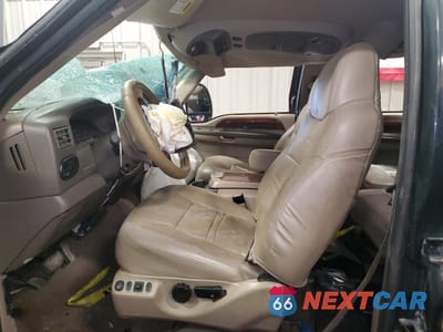 Zdjęcie 7 z 14 samochodu: 2001 FORD EXCURSION LIMITED VIN:1FMSU43FX1ED04585 - miniatura