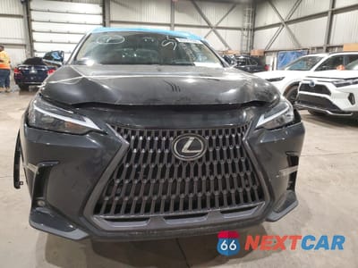 Piąte zdjęcie samochodu w środku: 2023 LEXUS NX 350H VIN:2T2GKCEZXPC013027 - miniatura
