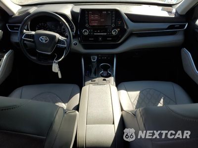 Zdjęcie 8 z 14 samochodu: 2020 TOYOTA HIGHLANDER XLE VIN:5TDGZRBH7LS020744 - miniatura