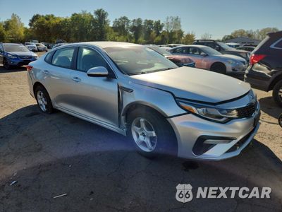 Czwarte zdjęcie samochodu z boku: 2019 KIA OPTIMA LX VIN:5XXGT4L34KG291980 - miniatura