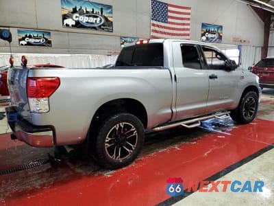 Trzecie zdjęcie samochodu z tyłu: 2011 TOYOTA TUNDRA DOUBLE CAB SR5 VIN:5TFUY5F17BX170504 - miniatura
