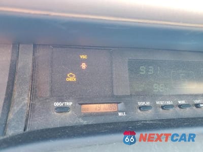 Zdjęcie 9 z 12 samochodu: 2000 TOYOTA AVALON XLS VIN:4T1BF28B3YU072030 - miniatura