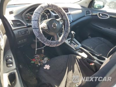 Zdjęcie 8 z 12 samochodu: 2018 NISSAN SENTRA S VIN:3N1AB7APXJL624883 - miniatura