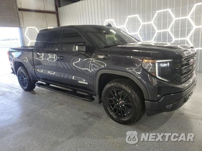 Czwarte zdjęcie samochodu z boku: 2023 GMC SIERRA K1500 ELEVATION VIN:1GTUUCE84PZ306758 - miniatura