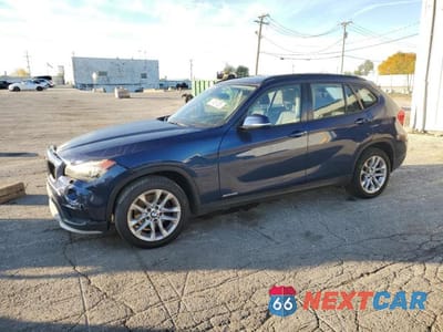 2015 BMW X1 XDRIVE28I WBAVL1C51FVY35107 - główne zdjęcie licytacji z USA - miniatura
