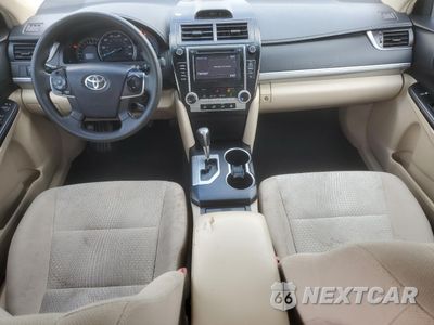 Zdjęcie 8 z 14 samochodu: 2014 TOYOTA CAMRY L VIN:4T1BF1FK3EU365788 - miniatura