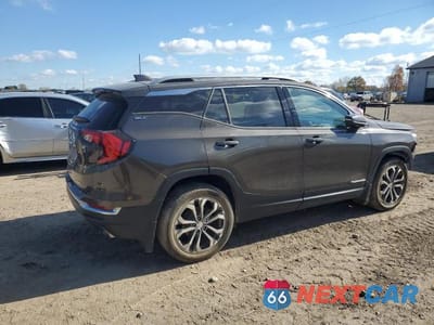 Trzecie zdjęcie samochodu z tyłu: 2019 GMC TERRAIN SLT VIN:3GKALVEXXKL215457 - miniatura