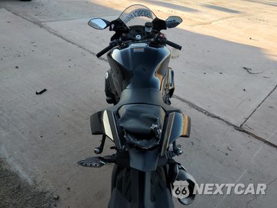 Zdjęcie 6 z 10 samochodu: 2024 YAMAHA YZFR1 VIN:JYARN66E5RA004093 - miniatura