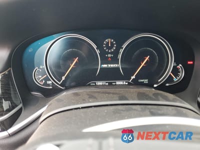 Zdjęcie 9 z 14 samochodu: 2017 BMW 740 I VIN:WBA7E2C59HG740424 - miniatura