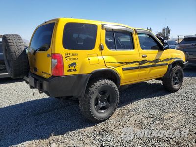 Trzecie zdjęcie samochodu z tyłu: 2001 NISSAN XTERRA XE VIN:5N1ED28Y11C551677 - miniatura