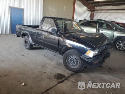 Czwarte zdjęcie samochodu z boku: 1992 TOYOTA PICKUP 1/2 TON SHORT WHEELBASE VIN:JT4RN81A9N0088603 - miniatura