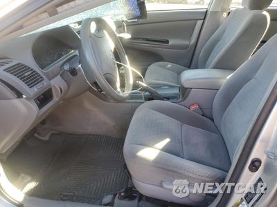 Zdjęcie 7 z 12 samochodu: 2005 TOYOTA CAMRY LE VIN:4T1BE32K45U962727 - miniatura