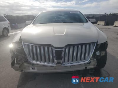 Piąte zdjęcie samochodu w środku: 2011 LINCOLN MKS VIN:1LNHL9DR5BG608979 - miniatura