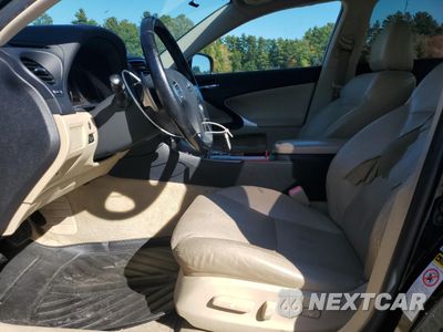 Zdjęcie 7 z 13 samochodu: 2007 LEXUS IS 250 VIN:JTHBK262072033777 - miniatura
