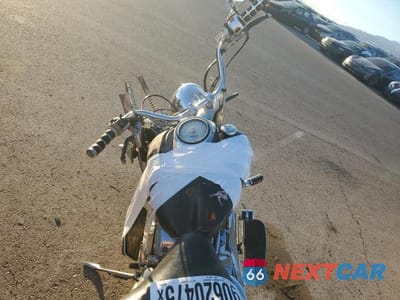 Zdjęcie 6 z 8 samochodu: 2003 YAMAHA XVS1100 A VIN:JYAVP11E23A044562 - miniatura
