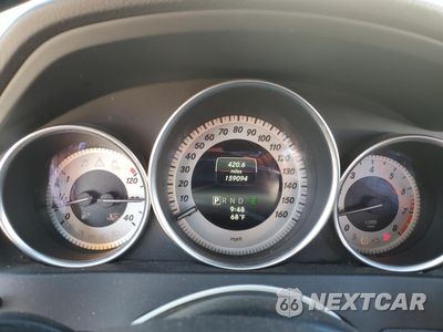 Zdjęcie 9 z 12 samochodu: 2014 MERCEDES-BENZ C 250 VIN:WDDGF4HB6EA952812 - miniatura