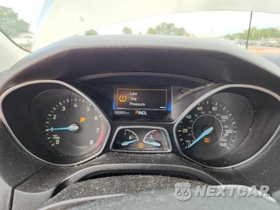 Zdjęcie 9 z 12 samochodu: 2016 FORD FOCUS SE VIN:1FADP3F2XGL210885 - miniatura