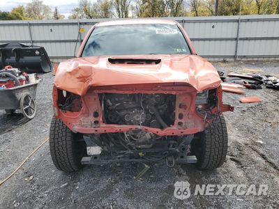 Piąte zdjęcie samochodu w środku: 2016 TOYOTA TACOMA DOUBLE CAB VIN:3TMAZ5CN5GM024350 - miniatura