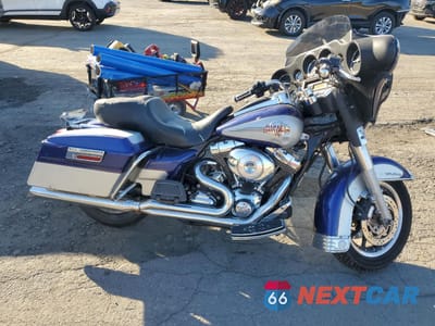 2006 HARLEY-DAVIDSON FLHTCUI 1HD1FCW176Y607171 - główne zdjęcie licytacji z USA - miniatura