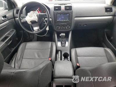 Zdjęcie 8 z 12 samochodu: 2009 VOLKSWAGEN JETTA SE VIN:3VWRM71K99M028620 - miniatura