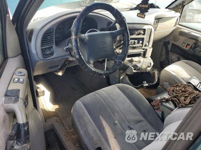 Zdjęcie 8 z 12 samochodu: 1997 CHEVROLET ASTRO VIN:1GNDM19W1VB210693 - miniatura