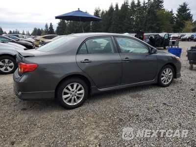 Trzecie zdjęcie samochodu z tyłu: 2009 TOYOTA COROLLA BASE VIN:1NXBU40E29Z058192 - miniatura