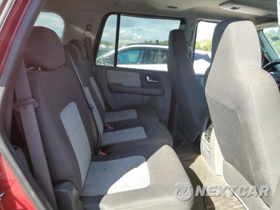 Zdjęcie 11 z 13 samochodu: 2006 FORD EXPEDITION XLT VIN:1FMPU15566LA10385 - miniatura