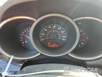 Zdjęcie 9 z 15 samochodu: 2012 KIA SORENTO EX VIN:5XYKU4A20CG208186 - miniatura