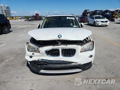 Piąte zdjęcie samochodu w środku: 2014 BMW X1 XDRIVE28I VIN:WBAVL1C54EVR93777 - miniatura