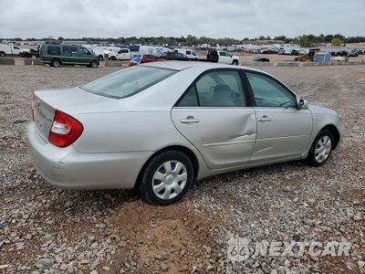 Trzecie zdjęcie samochodu z tyłu: 2004 TOYOTA CAMRY LE VIN:4T1BE32K54U871142 - miniatura