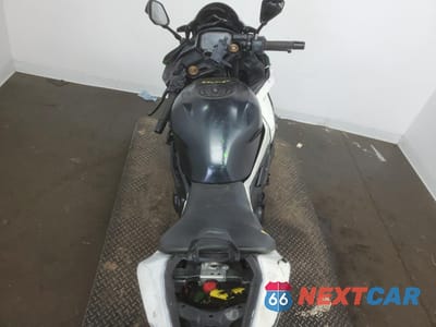 Zdjęcie 6 z 10 samochodu: 2023 KAWASAKI ZX400 S VIN:ML5ZXCS1XPDA01277 - miniatura