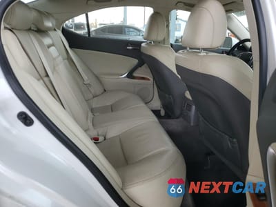 Zdjęcie 10 z 14 samochodu: 2009 LEXUS IS 250 VIN:JTHBK262595096469 - miniatura