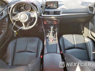 Zdjęcie 8 z 14 samochodu: 2018 MAZDA 3 TOURING VIN:3MZBN1L37JM224819 - miniatura