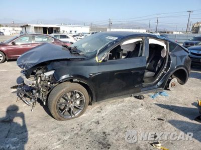 2024 TESLA Y 7SAYGDEE6RF025545 - główne zdjęcie licytacji z USA - miniatura