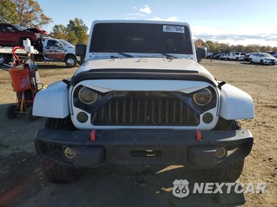 Piąte zdjęcie samochodu w środku: 2013 JEEP WRANGLER UNLIMITED SAHARA VIN:1C4HJWEG6DL627248 - miniatura