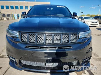 Piąte zdjęcie samochodu w środku: 2019 JEEP GRAND CHEROKEE SRT-8 VIN:1C4RJFDJ6KC561699 - miniatura