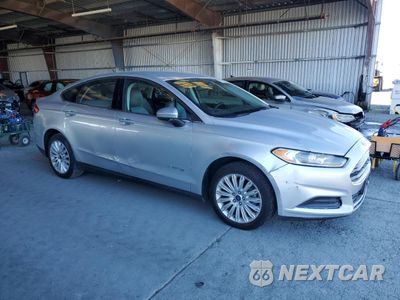 Czwarte zdjęcie samochodu z boku: 2014 FORD FUSION S HYBRID VIN:3FA6P0UU1ER360085 - miniatura