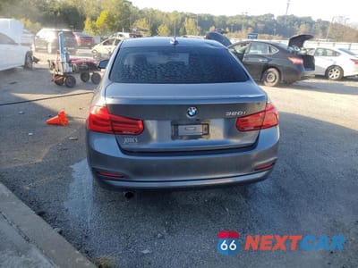 Zdjęcie 6 z 12 samochodu: 2017 BMW 320 I VIN:WBA8A9C56HK620506 - miniatura