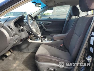 Zdjęcie 7 z 12 samochodu: 2013 NISSAN ALTIMA 2.5 VIN:1N4AL3AP7DN421947 - miniatura