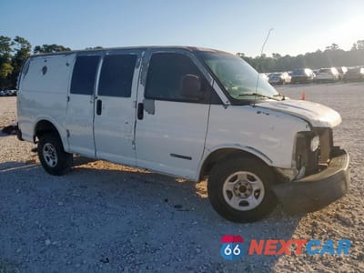 Czwarte zdjęcie samochodu z boku: 2003 GMC SAVANA G2500 VIN:1GTFG25T031113904 - miniatura