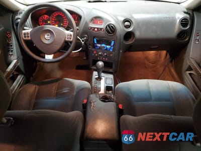 Zdjęcie 8 z 12 samochodu: 2005 PONTIAC GRAND PRIX GT VIN:2G2WS522351236349 - miniatura
