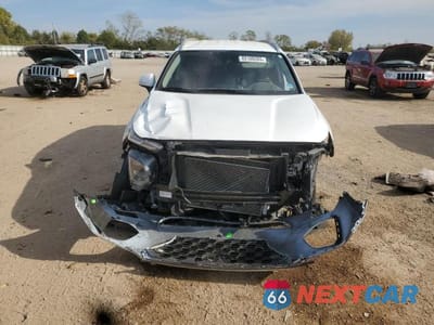 Piąte zdjęcie samochodu w środku: 2020 HYUNDAI SANTA FE SEL VIN:5NMS3CAD6LH304540 - miniatura