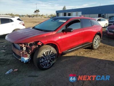 2025 CADILLAC OPTIQ SPORT 3GYK3GMR8SS138246 - główne zdjęcie licytacji z USA - miniatura