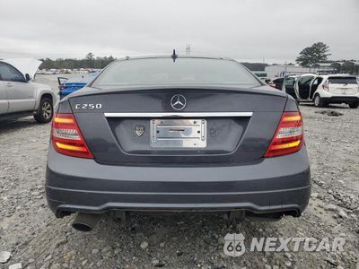 Zdjęcie 6 z 11 samochodu: 2013 MERCEDES-BENZ C 250 VIN:WDDGJ4HB6DF972977 - miniatura